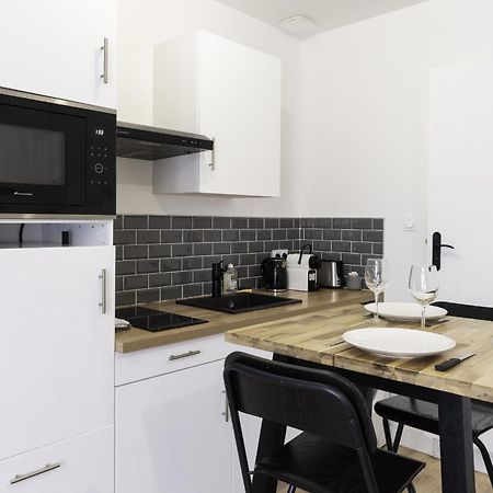 Segre Centre ✰ Studio ✰ 24M² ✰ Cuisne ✰ Wifi ✰ Tout Neuf! Exteriör bild